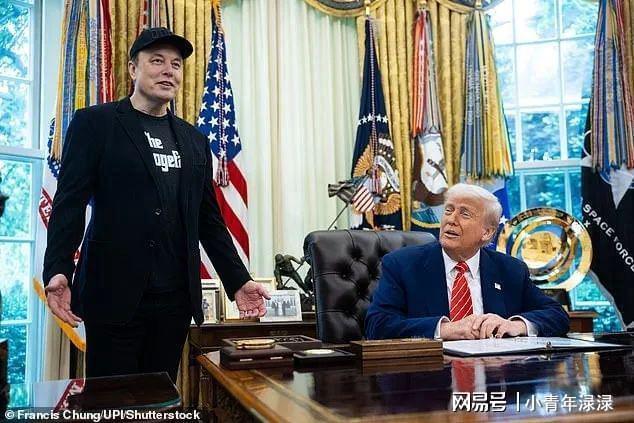 青告别白宫! 本人回应！麻将胡了马斯克眼角带着淤(图9)